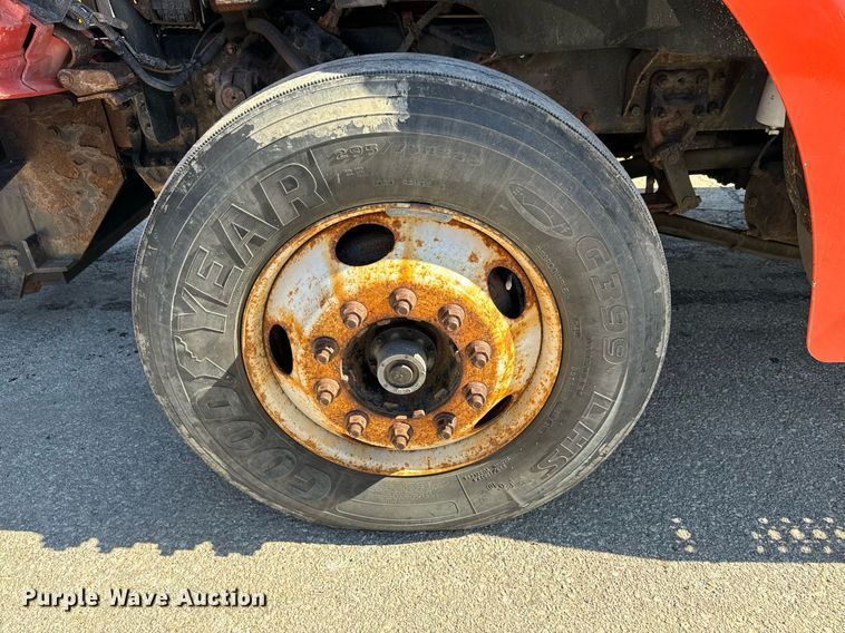 image for item DQ6222 2006 Sterling LT7500 dump truck