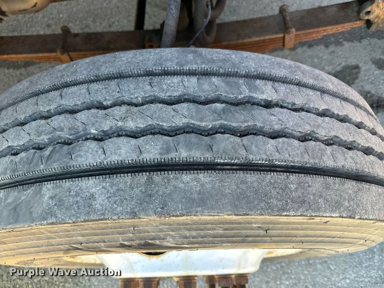 image for item DQ6222 2006 Sterling LT7500 dump truck