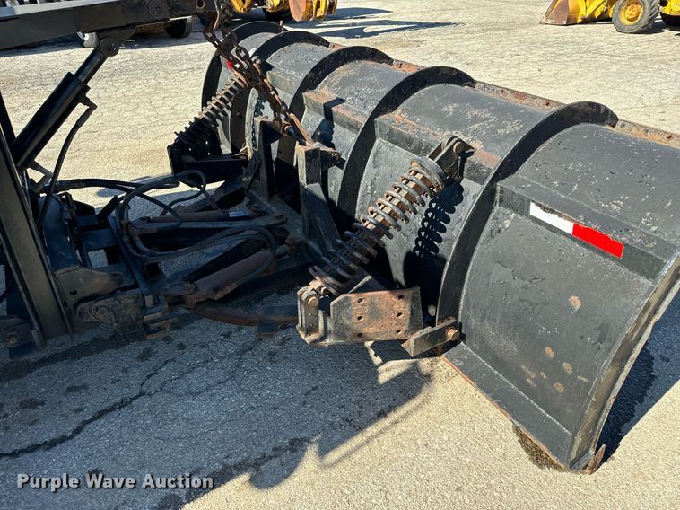 image for item DQ6223 2003 Sterling LT7500 dump truck