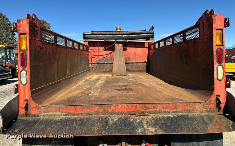 image for item DQ6223 2003 Sterling LT7500 dump truck