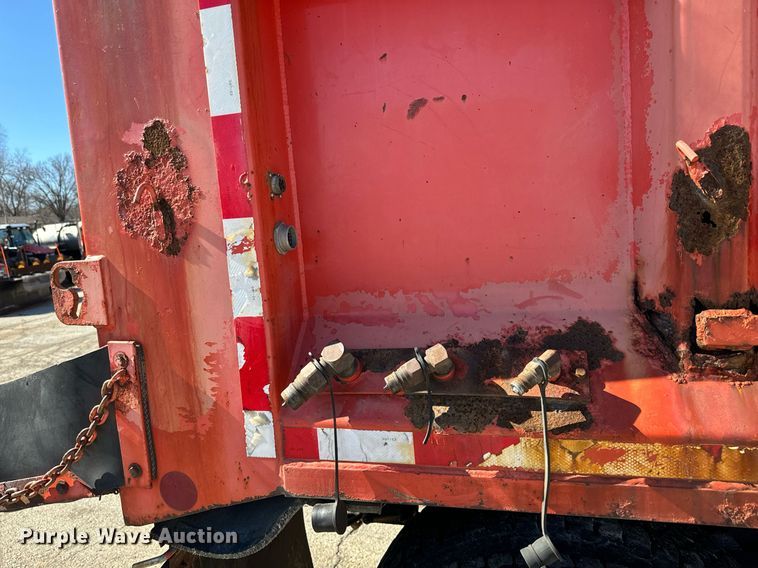 image for item DQ6223 2003 Sterling LT7500 dump truck