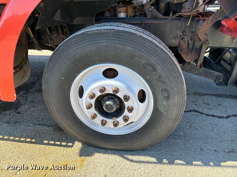 image for item DQ6223 2003 Sterling LT7500 dump truck