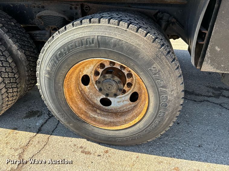 image for item DQ6223 2003 Sterling LT7500 dump truck