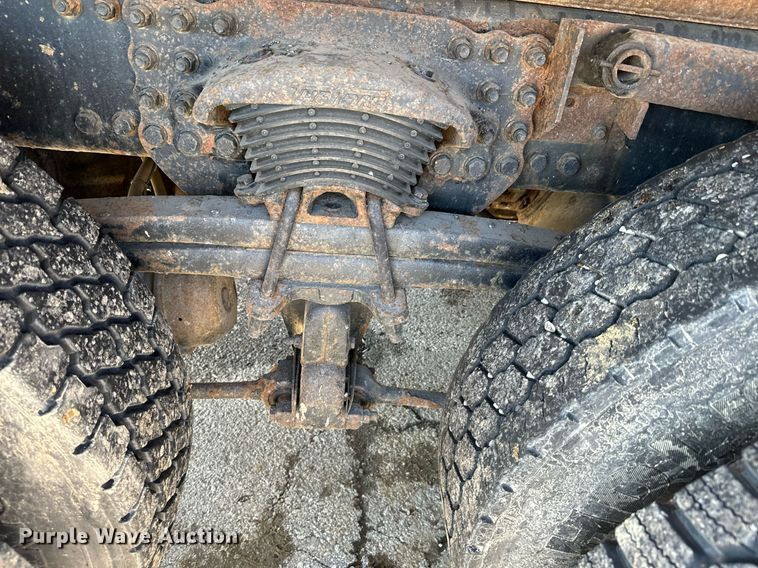 image for item DQ6223 2003 Sterling LT7500 dump truck