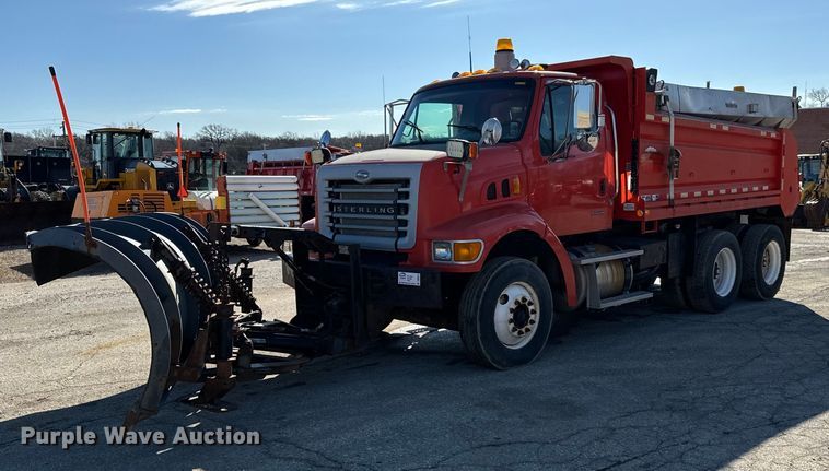 image for item DQ6224 2005 Sterling LT7500 dump truck