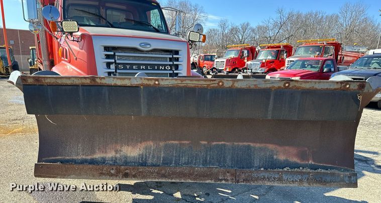 image for item DQ6224 2005 Sterling LT7500 dump truck