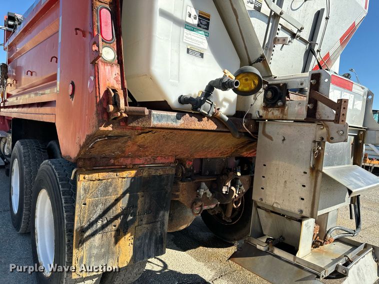 image for item DQ6224 2005 Sterling LT7500 dump truck