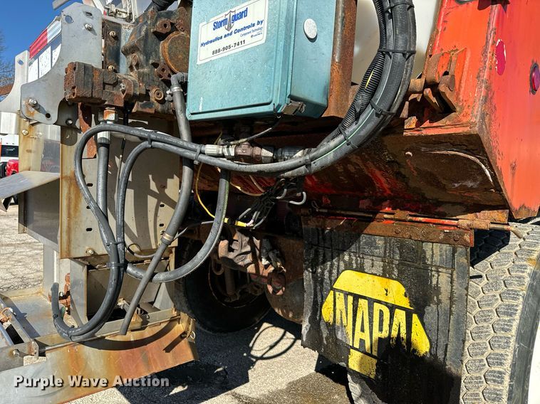 image for item DQ6224 2005 Sterling LT7500 dump truck