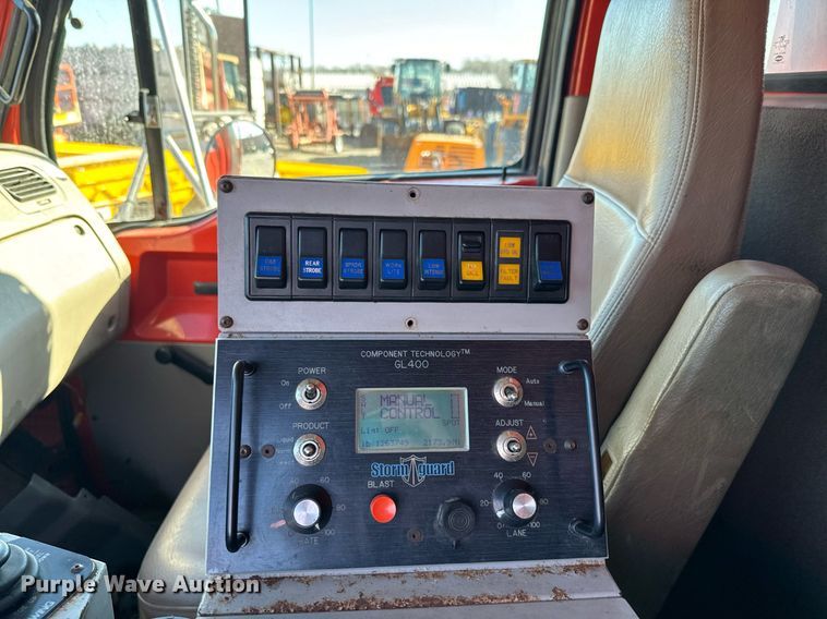 image for item DQ6224 2005 Sterling LT7500 dump truck