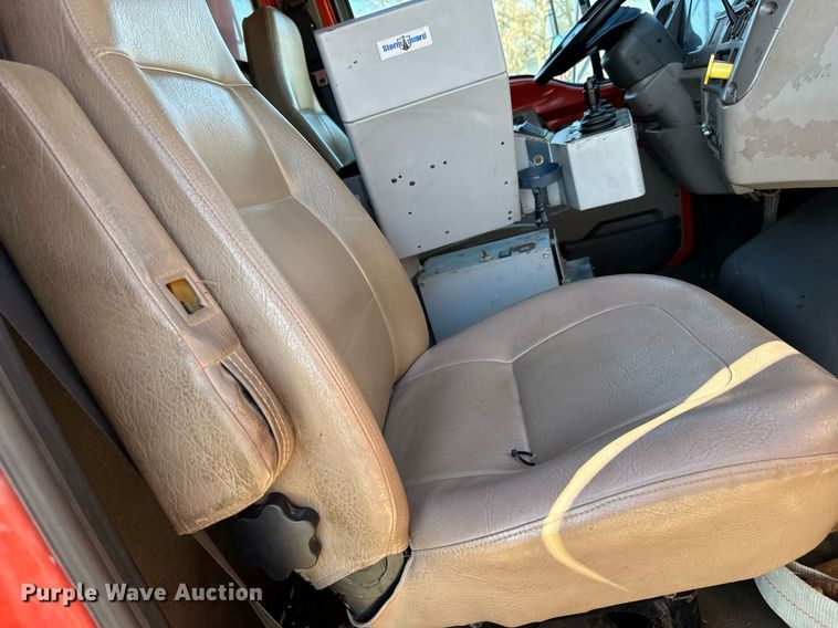 image for item DQ6224 2005 Sterling LT7500 dump truck