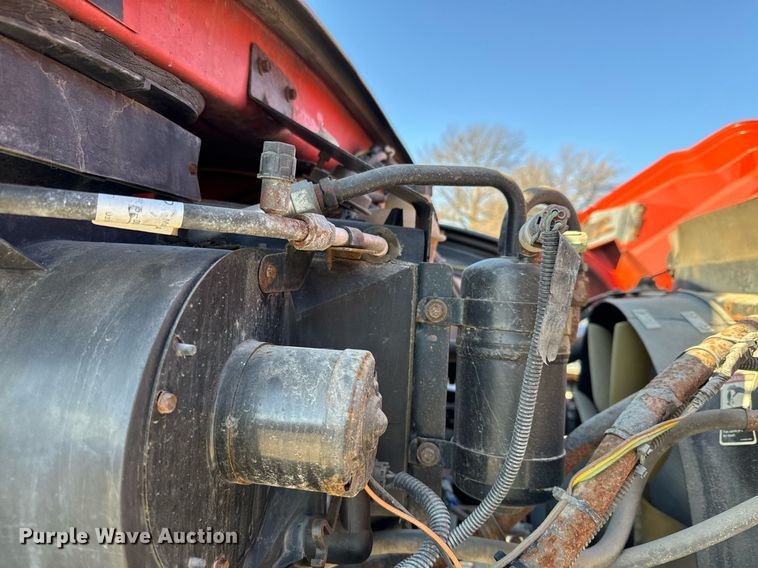 image for item DQ6224 2005 Sterling LT7500 dump truck