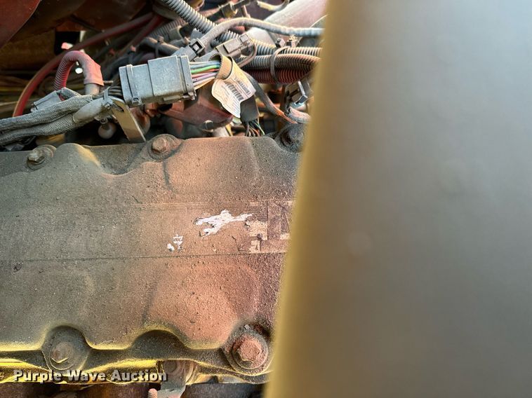 image for item DQ6224 2005 Sterling LT7500 dump truck