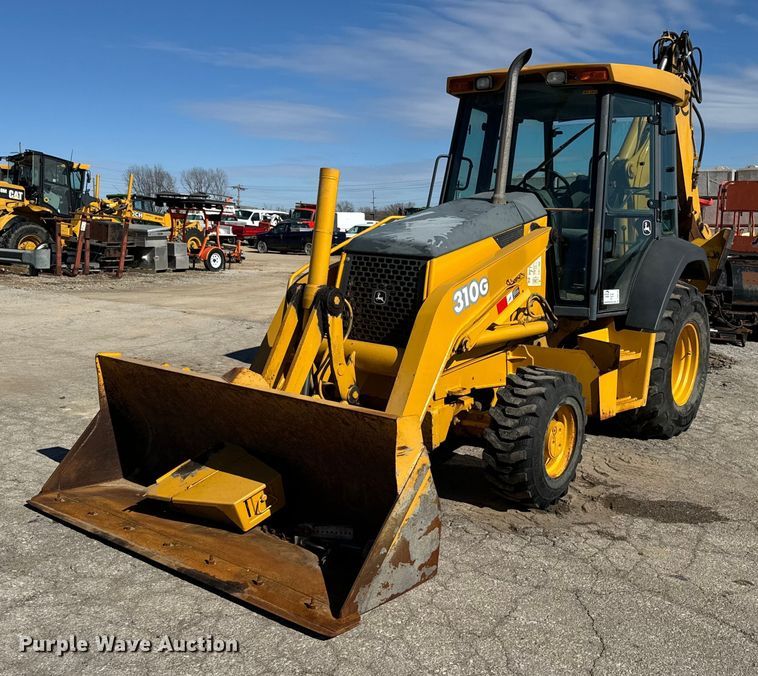 image for item DQ6226 2005 John Deere 310G backhoe
