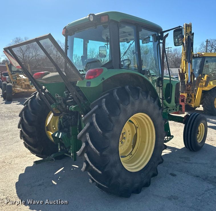 image for item DQ6230 2007 John Deere 6415 tractor