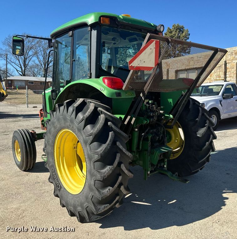 image for item DQ6230 2007 John Deere 6415 tractor