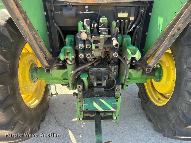 image for item DQ6230 2007 John Deere 6415 tractor