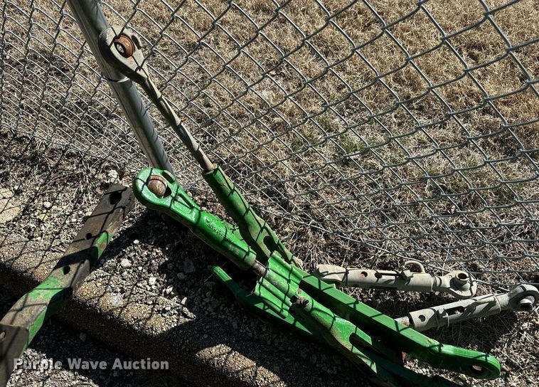 image for item DQ6230 2007 John Deere 6415 tractor