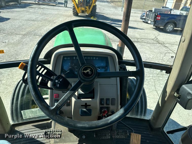 image for item DQ6230 2007 John Deere 6415 tractor
