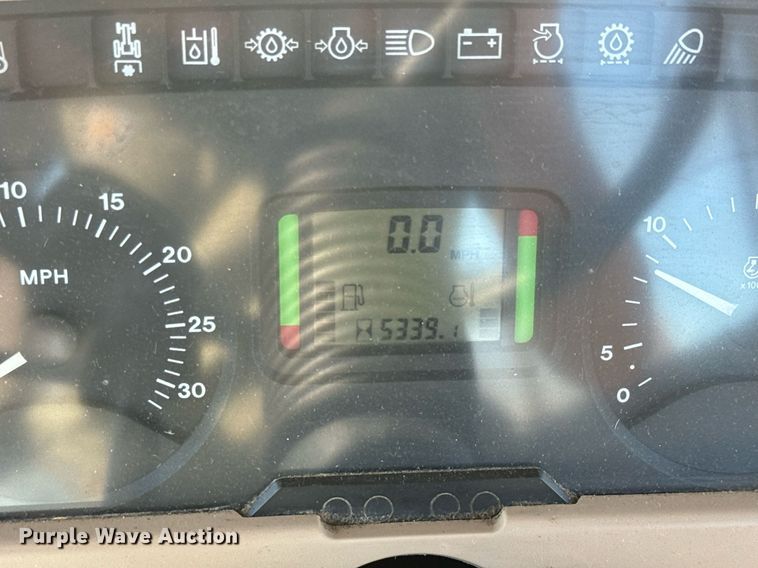 image for item DQ6230 2007 John Deere 6415 tractor