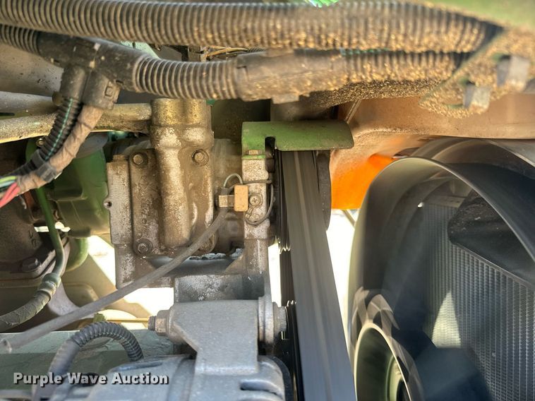 image for item DQ6230 2007 John Deere 6415 tractor