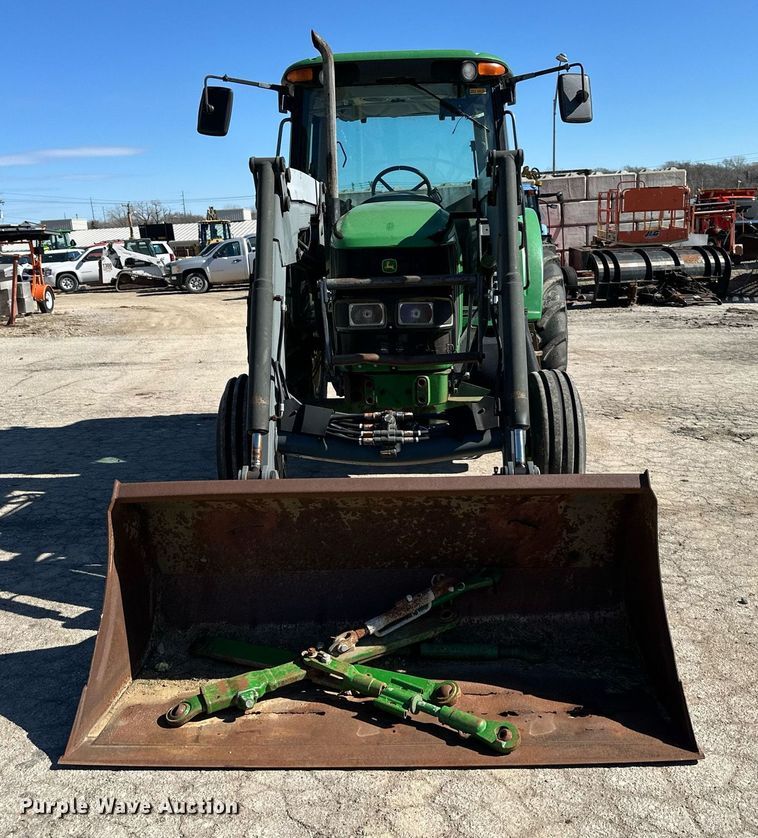 image for item DQ6233 2006 John Deere 6415 tractor