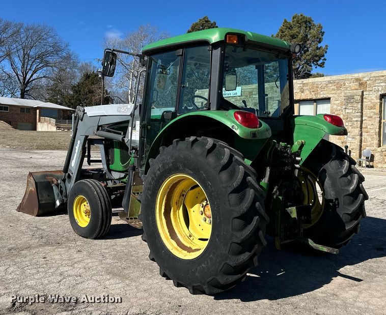 image for item DQ6233 2006 John Deere 6415 tractor