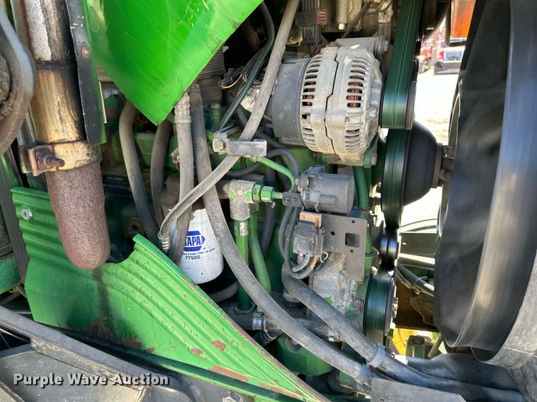 image for item DQ6233 2006 John Deere 6415 tractor