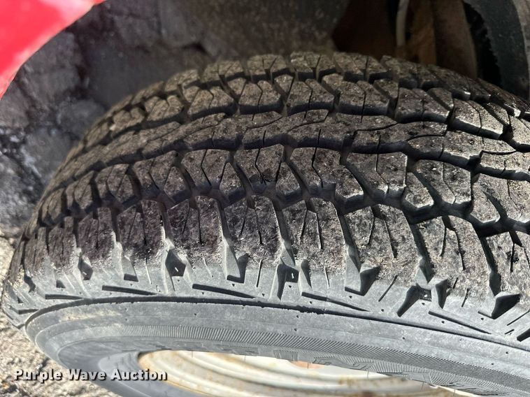 image for item DQ6235 1998 Chevrolet C1500 pickup truck