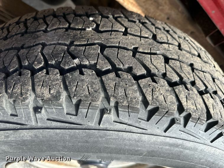 image for item DQ6235 1998 Chevrolet C1500 pickup truck