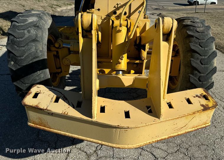 image for item DQ6239 1997 Galion 830B motor grader