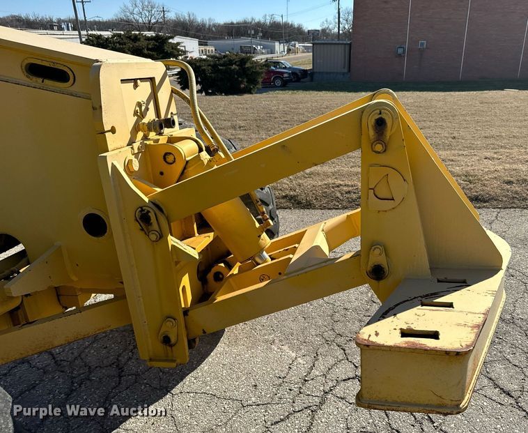 image for item DQ6239 1997 Galion 830B motor grader