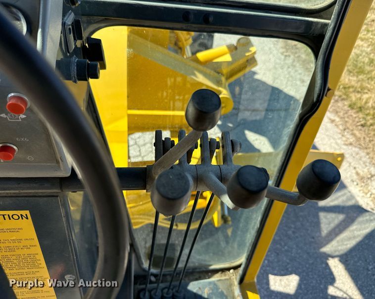 image for item DQ6239 1997 Galion 830B motor grader