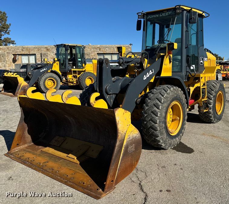 image for item DQ6240 2005 John Deere 444J wheel loader