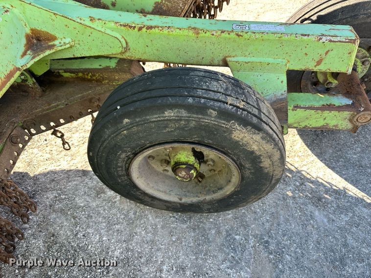 image for item DQ6246 2006 Schulte XH1500 batwing rotary mower