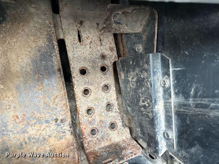 image for item DQ6248 2009 Bobcat T300 tracked skid steer loader