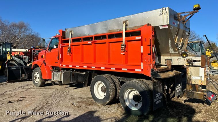 image for item DQ6249 1999 Sterling LT9511 dump truck