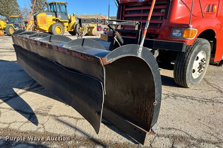 image for item DQ6249 1999 Sterling LT9511 dump truck