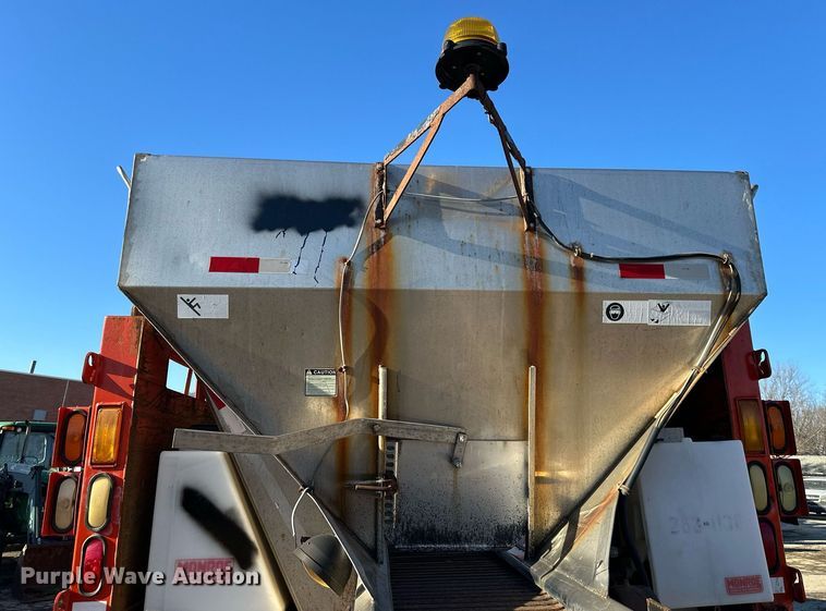 image for item DQ6249 1999 Sterling LT9511 dump truck