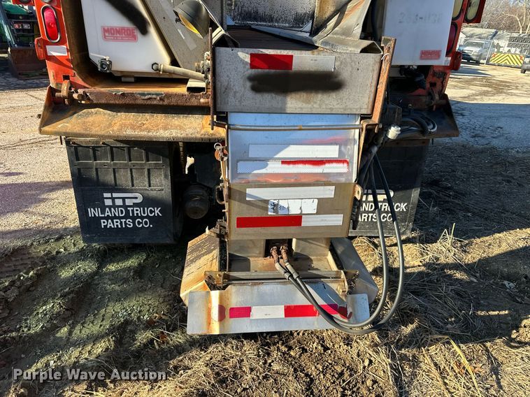 image for item DQ6249 1999 Sterling LT9511 dump truck