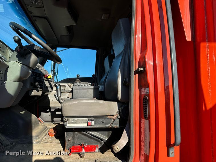 image for item DQ6249 1999 Sterling LT9511 dump truck