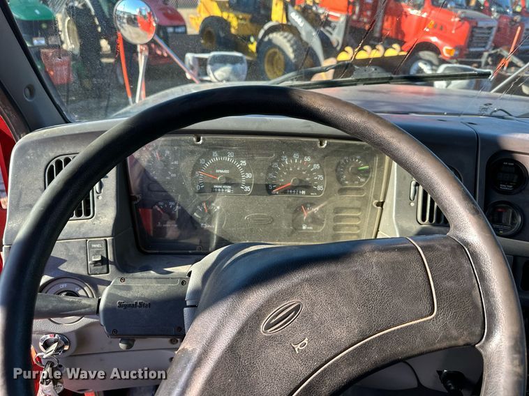 image for item DQ6249 1999 Sterling LT9511 dump truck