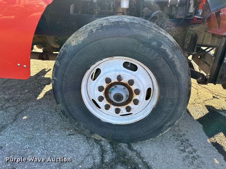 image for item DQ6249 1999 Sterling LT9511 dump truck