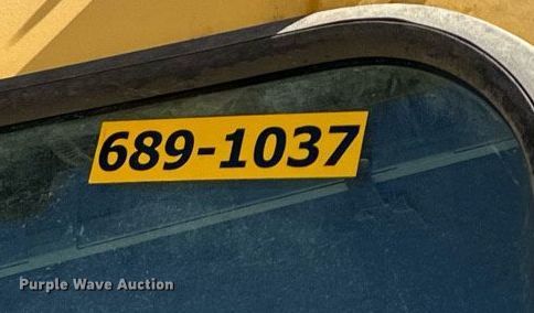 image for item DQ6250 2007 Superior Broom DT80CT broom