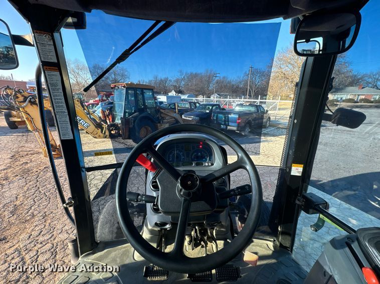 image for item DQ6252 2006 New Holland TS110A tractor