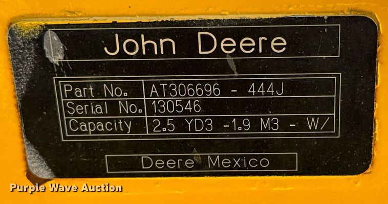 image for item DQ6253 2006 John Deere 444J wheel loader