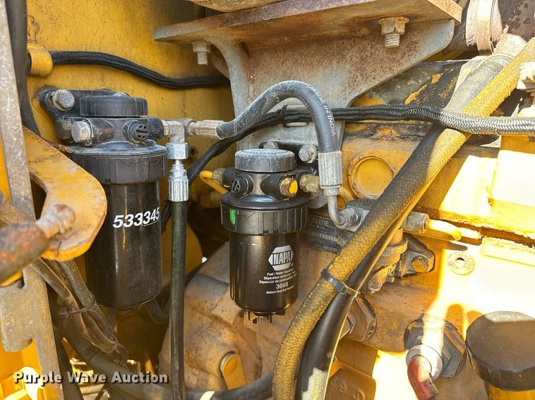 image for item DQ6254 2005 John Deere 444J wheel loader