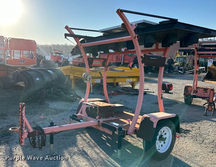 image for item DQ6258 2011 National Signal Areo-lite arrow board trailer