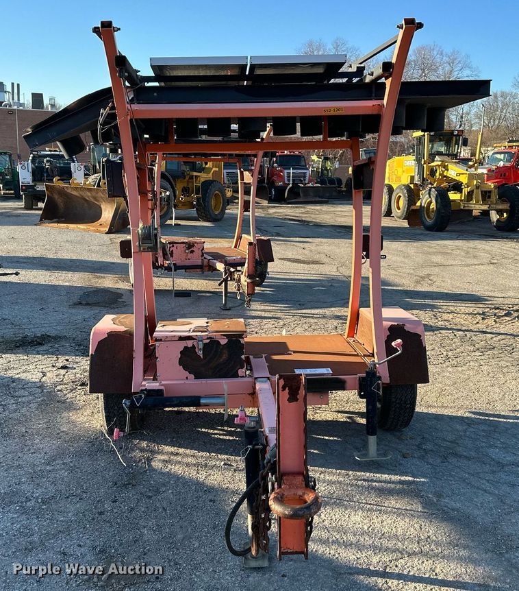 image for item DQ6258 2011 National Signal Areo-lite arrow board trailer