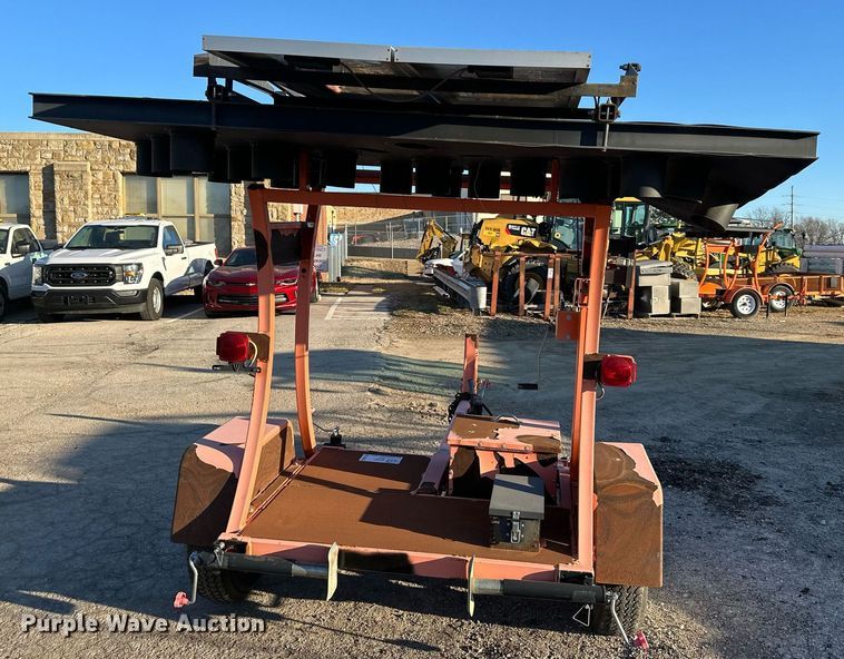 image for item DQ6258 2011 National Signal Areo-lite arrow board trailer