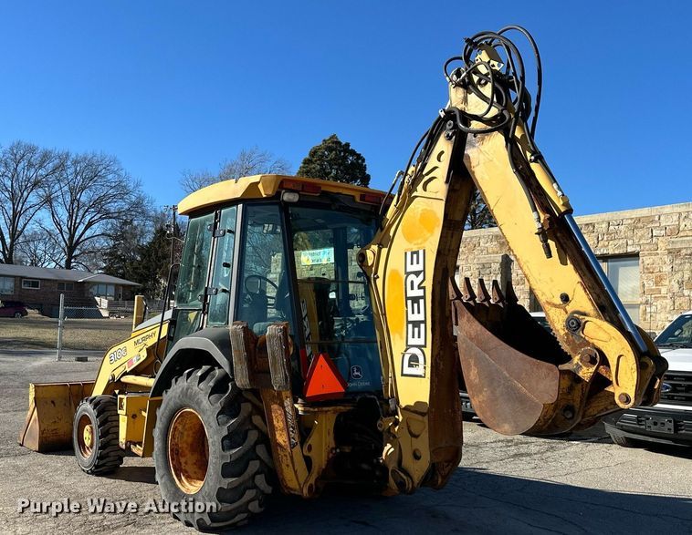 image for item DQ6259 2005 John Deere 310G backhoe